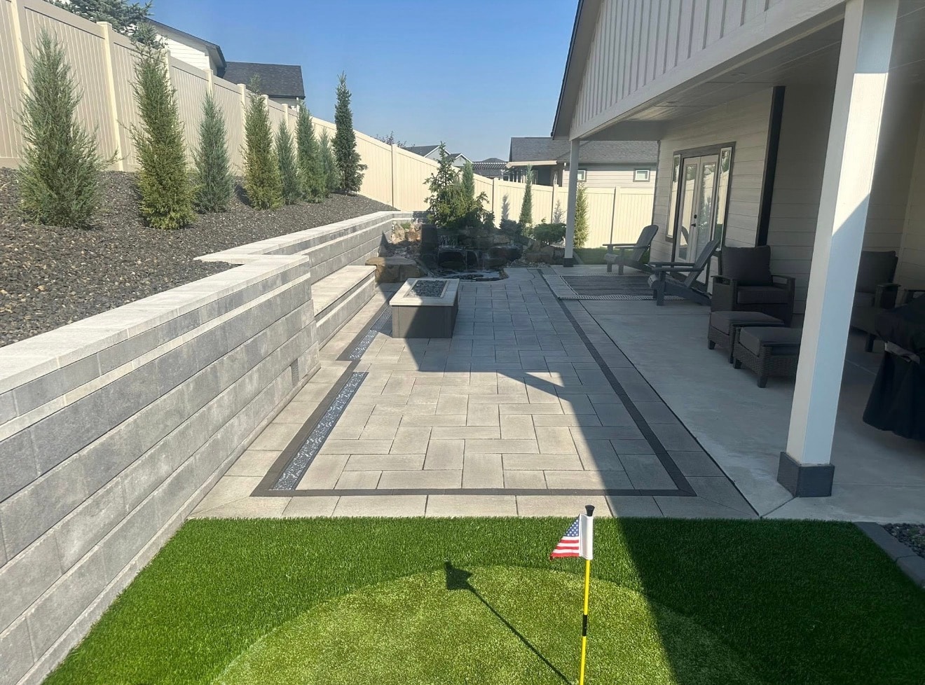 Modern Backyard Patio