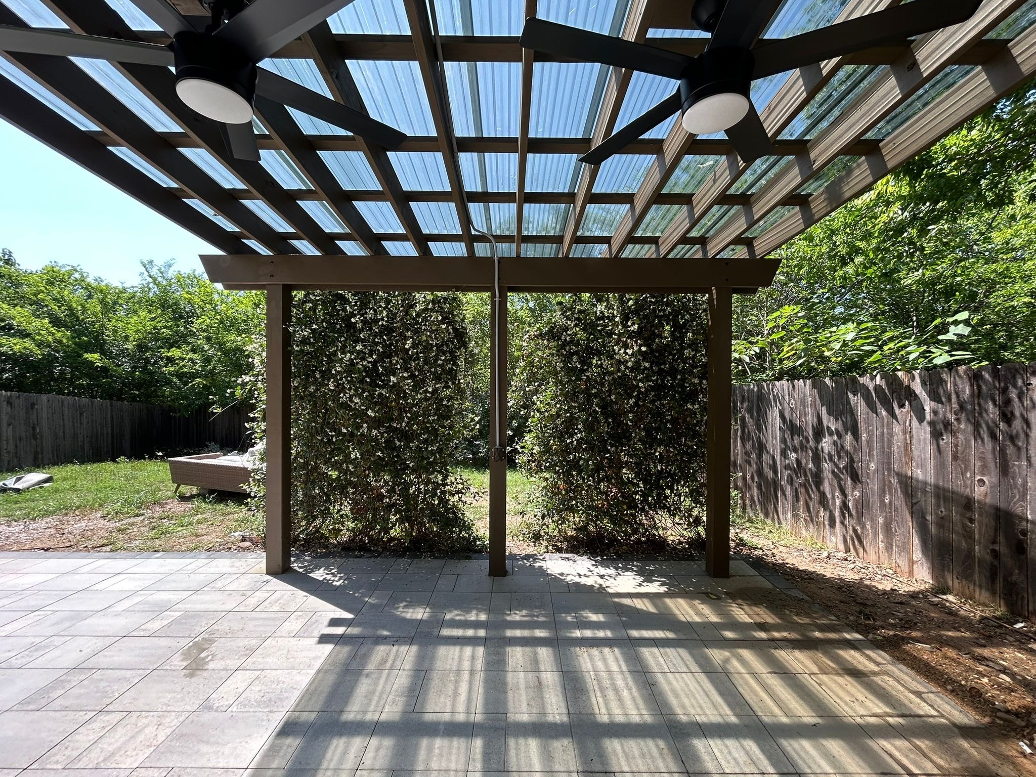 Modern Pergola with Polycarbonate Roof